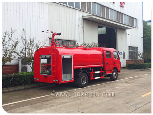東風(fēng)多利卡5噸消防灑水車 微信圖片_20171206090835.jpg