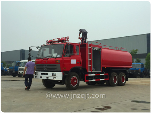東風(fēng)后雙橋消防灑水車 IMG_1702.JPG