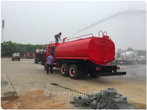 東風(fēng)后雙橋消防灑水車 IMG_1714.JPG