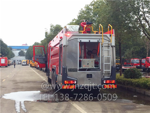 重汽后雙橋16噸消防車 微信圖片_20171212144232.jpg