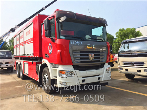 模塊化自裝卸式消防車 微信圖片_20171215131432.jpg