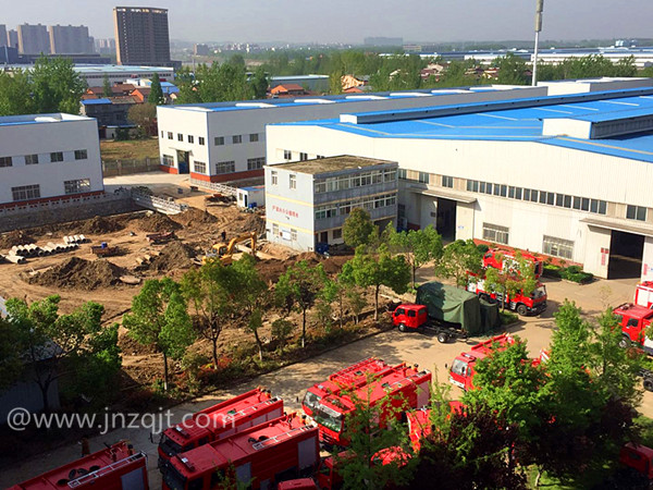 消防車廠家擴(kuò)建中 微信圖片_20180410075217.jpg