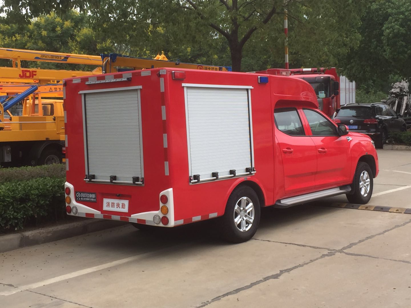 消防站水罐消防車 微信圖片_20180907103704.jpg