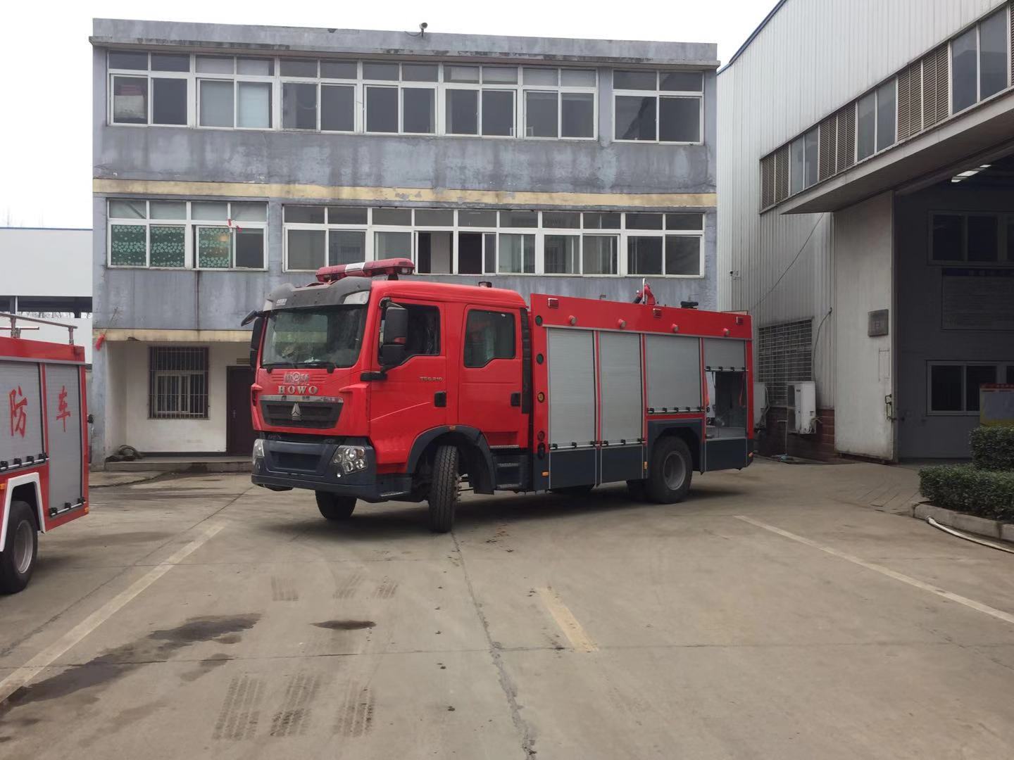 重汽T5G干粉消防車圖片 200686522869695633.jpg