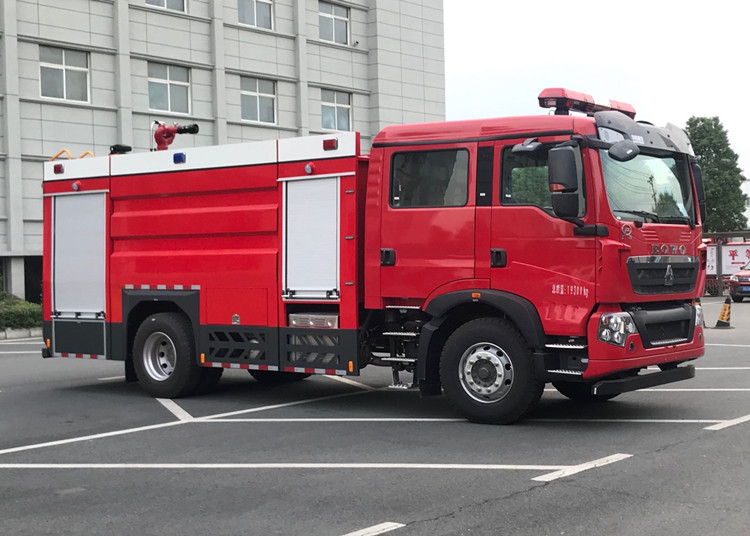 重汽消防車圖片jpg E58806D7B854504342476F049B5AC1CA.jpg