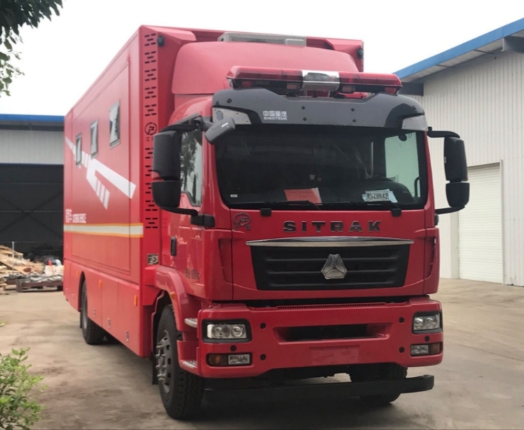 后勤保障車消防車 822a3f8f77969cd2920d2d6e45b73385.jpg